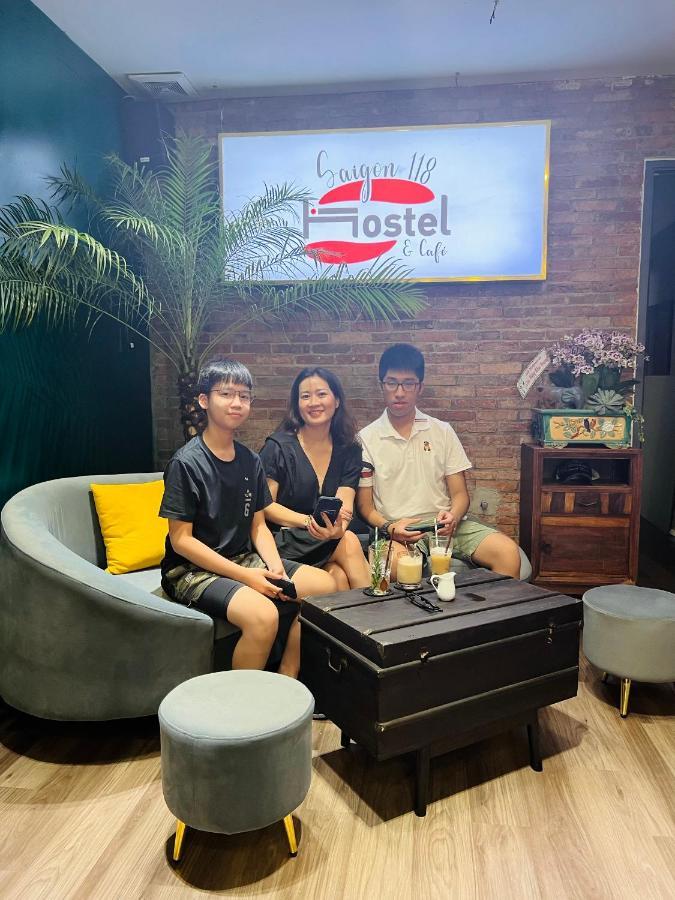 Saigon 118 Hostel And Cafe Ho Chi Minh City Bagian luar foto