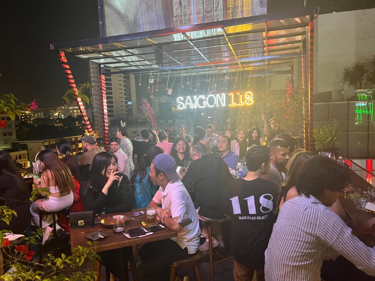 Saigon 118 Hostel And Cafe Ho Chi Minh City Bagian luar foto